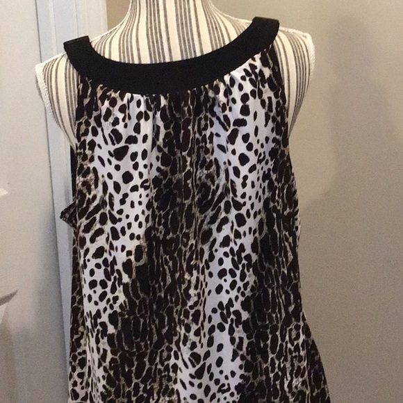 Essentials by Milano Animal Leopard Print Sleeveless Top Size XL Embellished - Picture 3 of 4